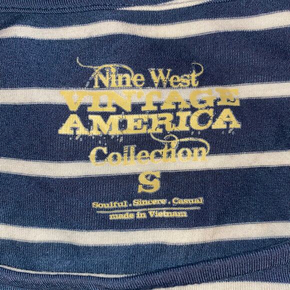 NINE WEST VINTAGE AMERICA Asymmetrical Hem Long Sleeve Striped Tee - Picture 6 of 9